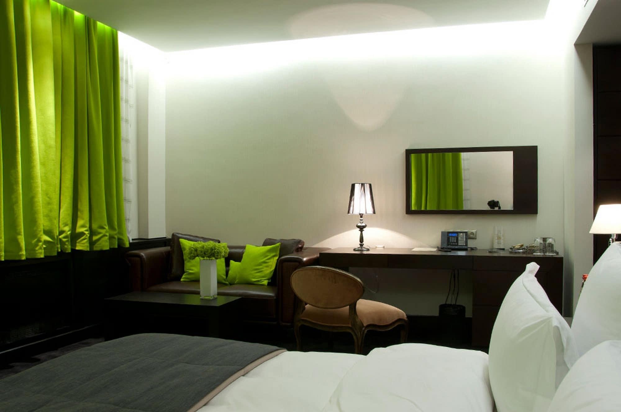 Donatello Boutique Hotel Almaty Exterior photo
