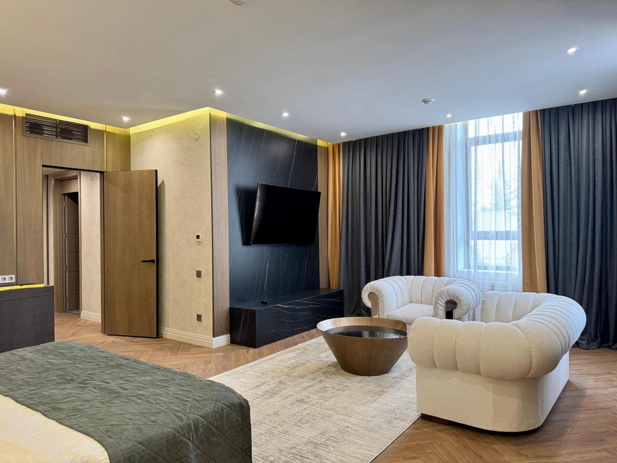 Donatello Boutique Hotel Almaty Exterior photo